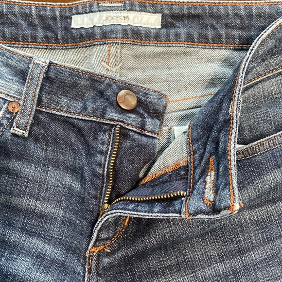 Joe's Jeans, Honey fit, size 28, slight flare leg. - Picture 5 of 14